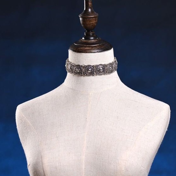 Silver Sun Choker Necklace - Picture 5 of 6